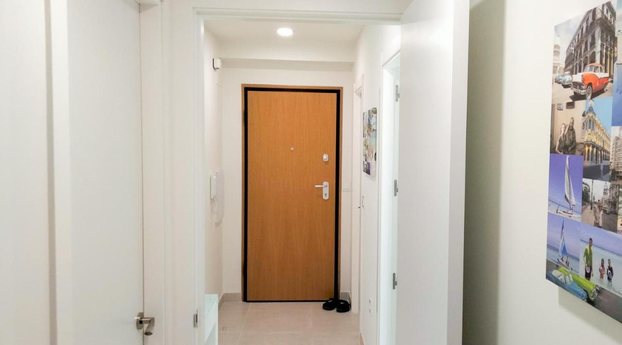 Lovely Apartment Centrally Located In Estepona Esterno foto