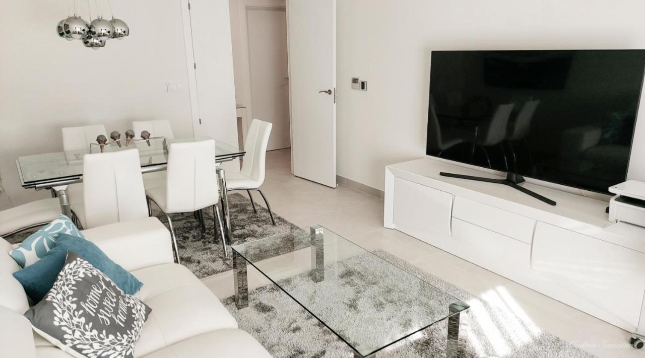 Lovely Apartment Centrally Located In Estepona Esterno foto